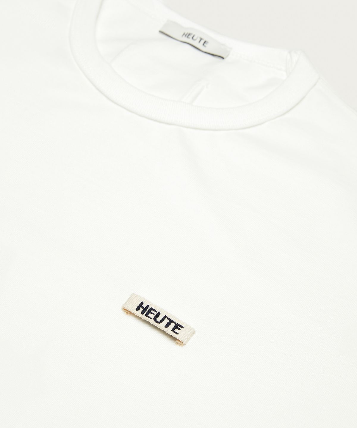 호이테(HEUTE) HEUTE T-SHIRTS (WHITE)