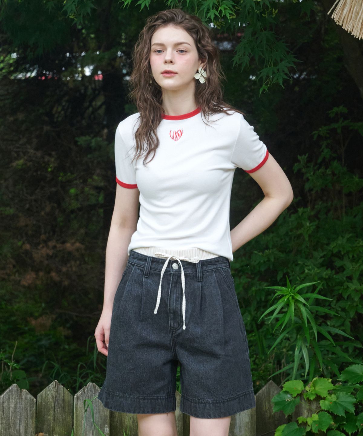 로시로우(LOSSYROW) Two-tuck wide denim shorts Black
