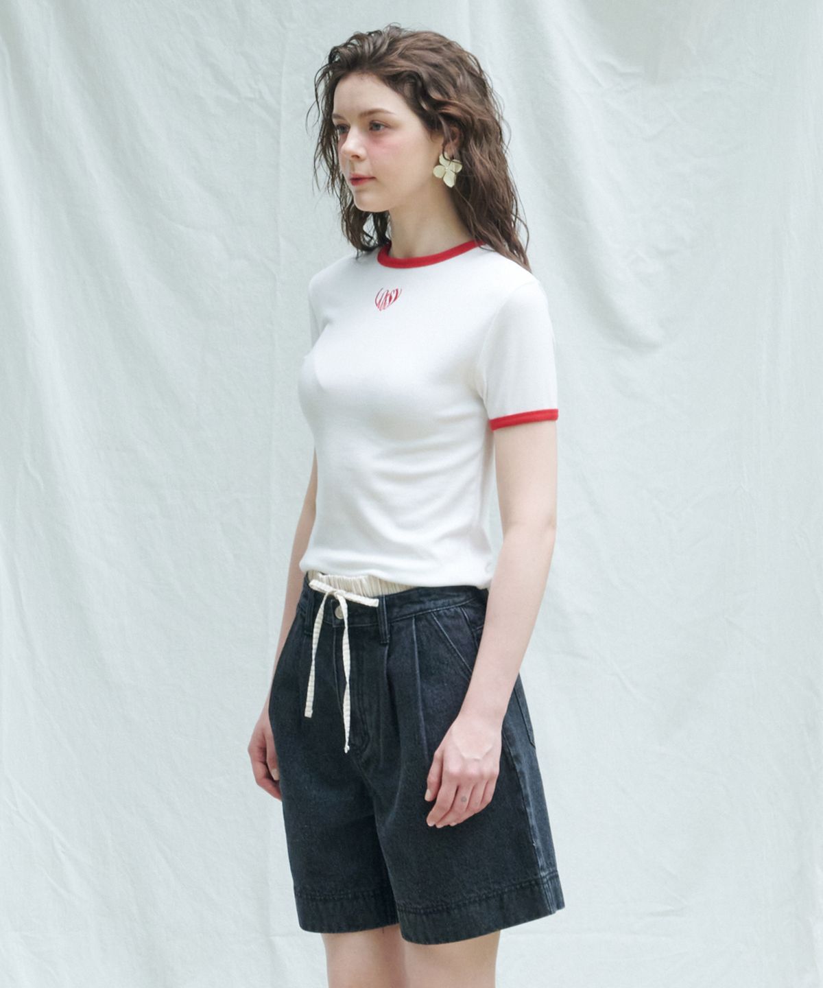 로시로우(LOSSYROW) Two-tuck wide denim shorts Black