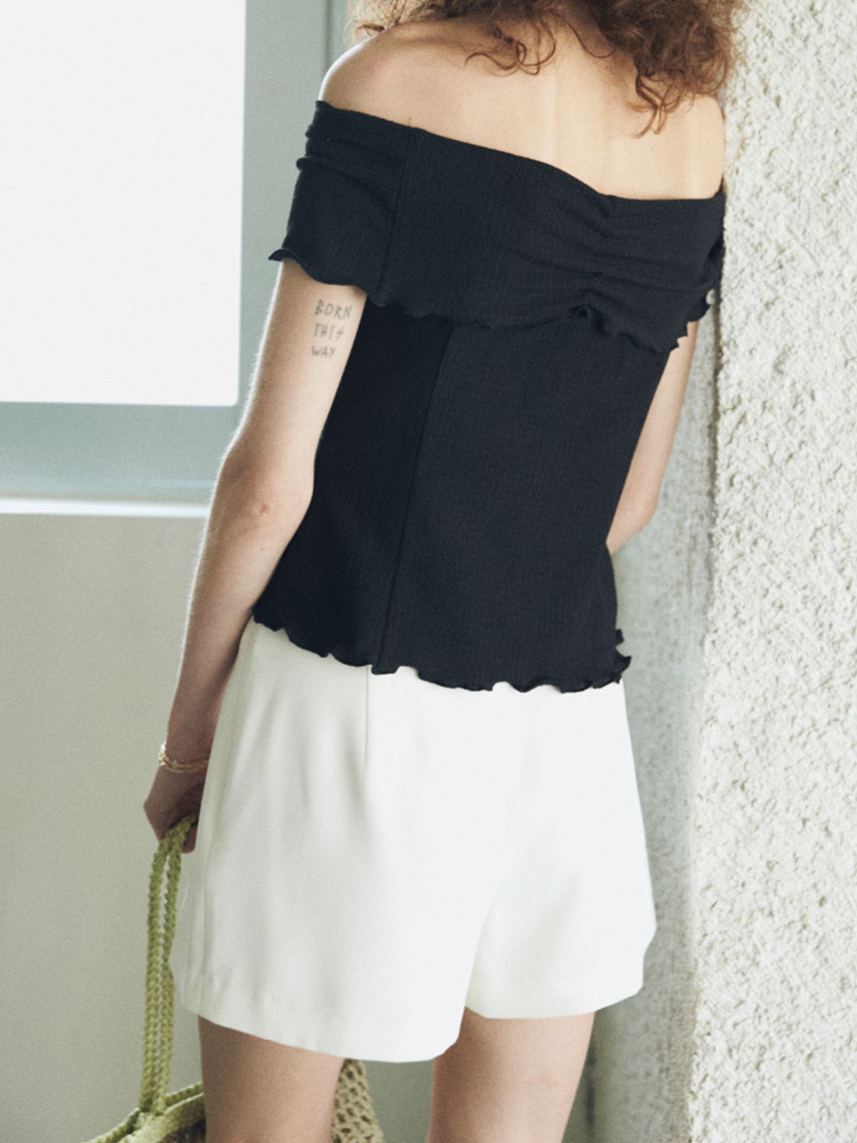 오앨(OUEL) LACE OFF-SHOULDER TOP_BLACK