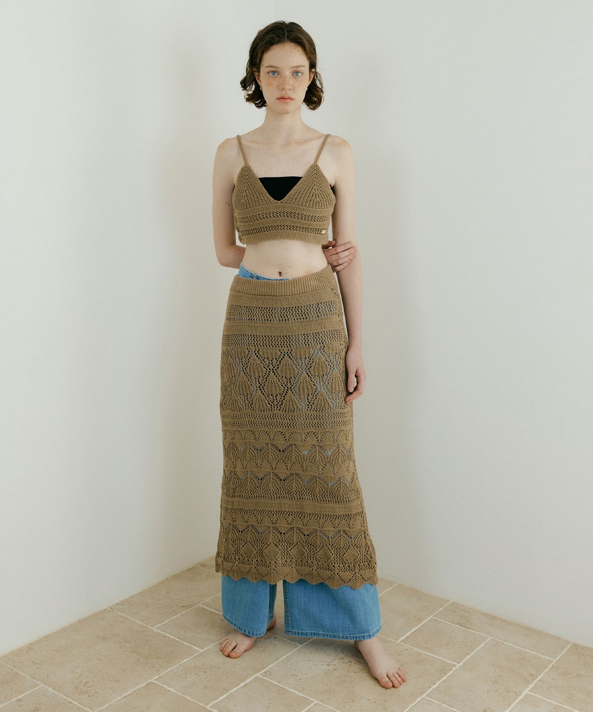 루시르주(LUCIR ZU) Weave Crochet Two-piece (Top & Skirt) (brown)