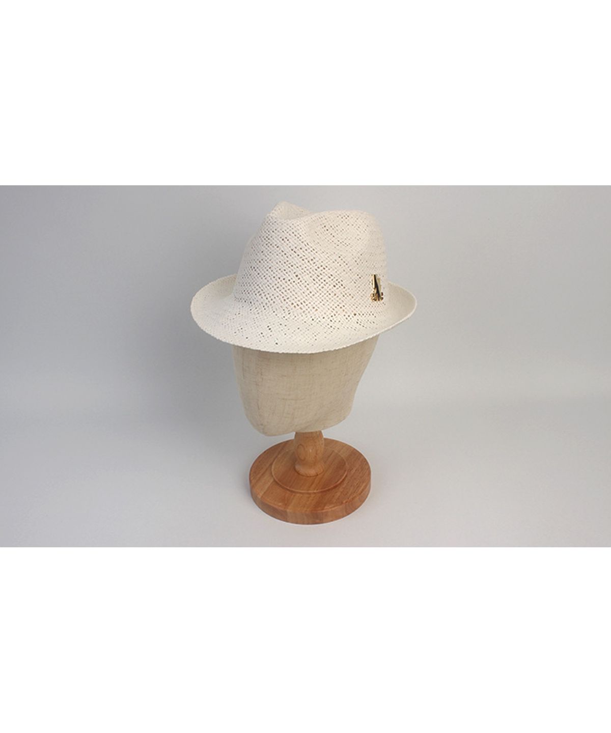 유니버셜 케미스트리(UNIVERSAL CHEMISTRY) BU Swing Simple White Fedora 여름모자