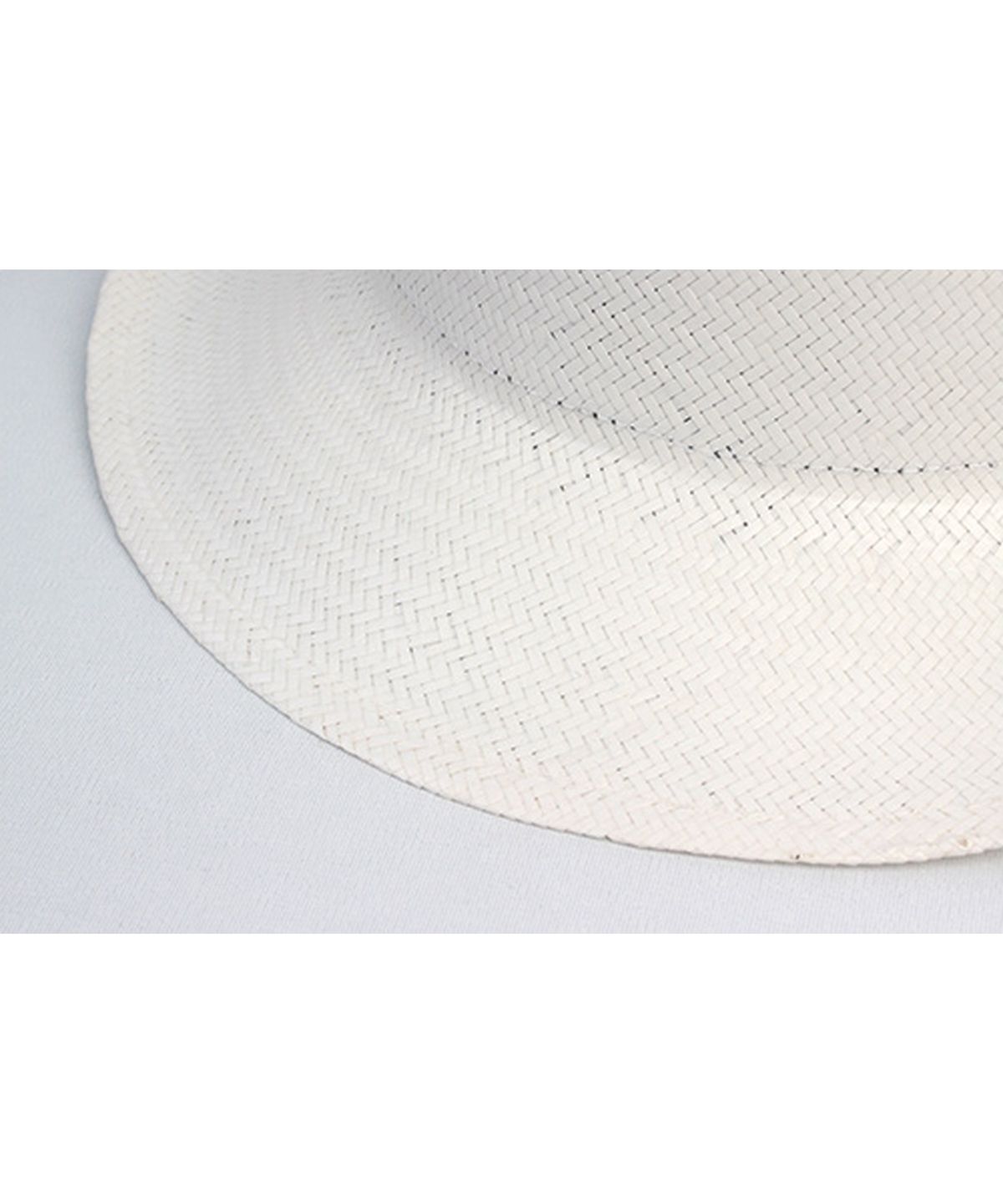 유니버셜 케미스트리(UNIVERSAL CHEMISTRY) BU Gentle Simple White Fedora 여름모자