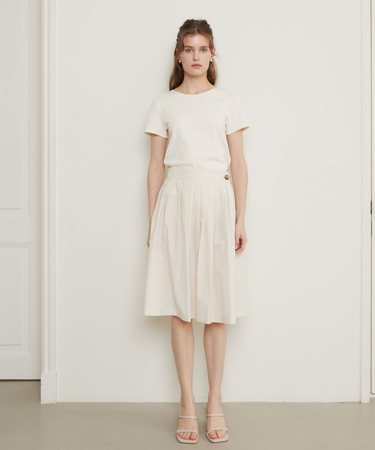 폴앤앨리스(PAUL&ALICE) SUMMER GATHER SKIRT / CREAM