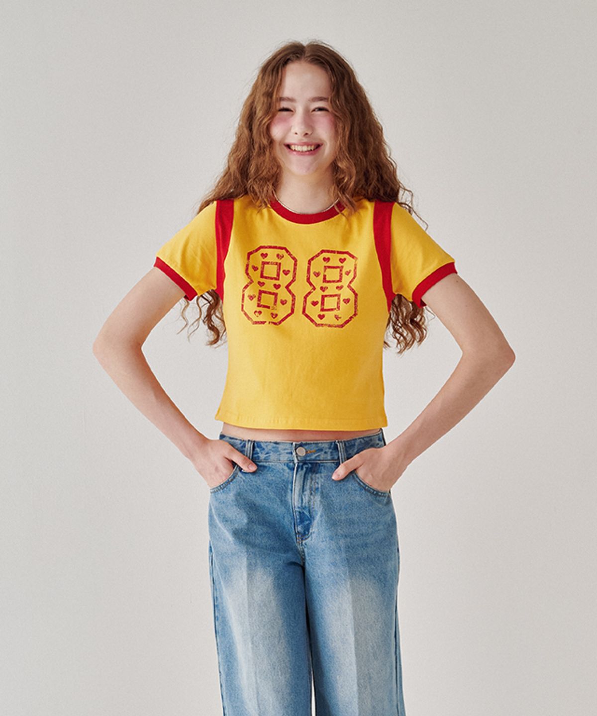 론론(RONRON) LINGER HEART 88 CROP T SHIRT YELLOW