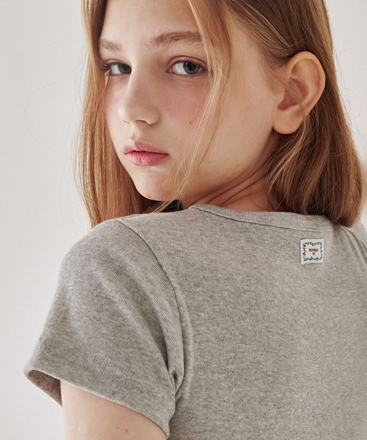 론론(RONRON) KNOT BUSTIER 2 WAY SHORT SLEEVE T SHIRT GREY