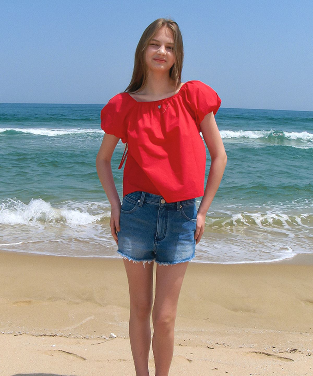 론론(RONRON) SHIRRING RIBBON 2 WAY PUFF SLEEVE HALF BLOUSE RED