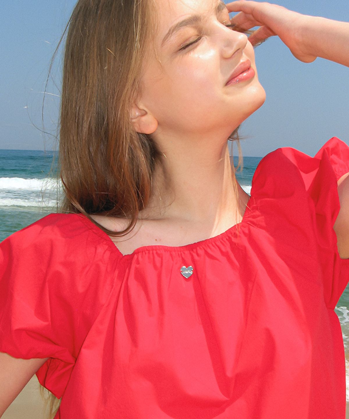 론론(RONRON) SHIRRING RIBBON 2 WAY PUFF SLEEVE HALF BLOUSE RED