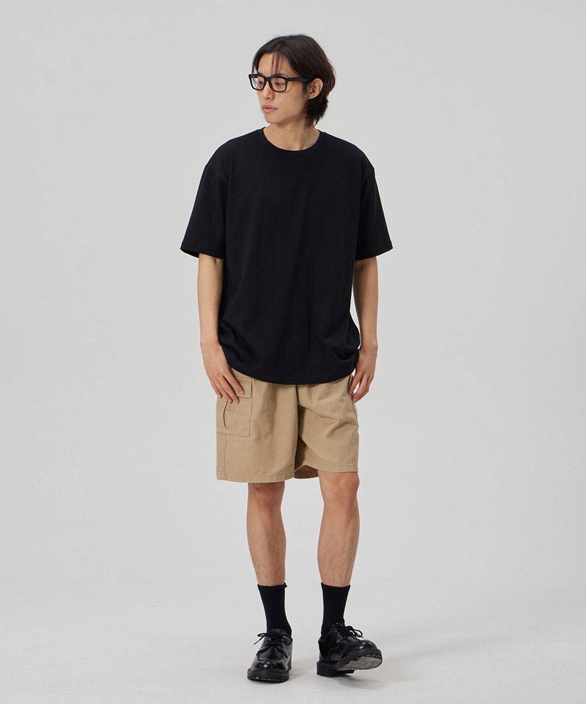 메이킷투(MAKEITTO) 6 POCKETS SEMI WIDE CARGO HALF PANTS_BEIGE