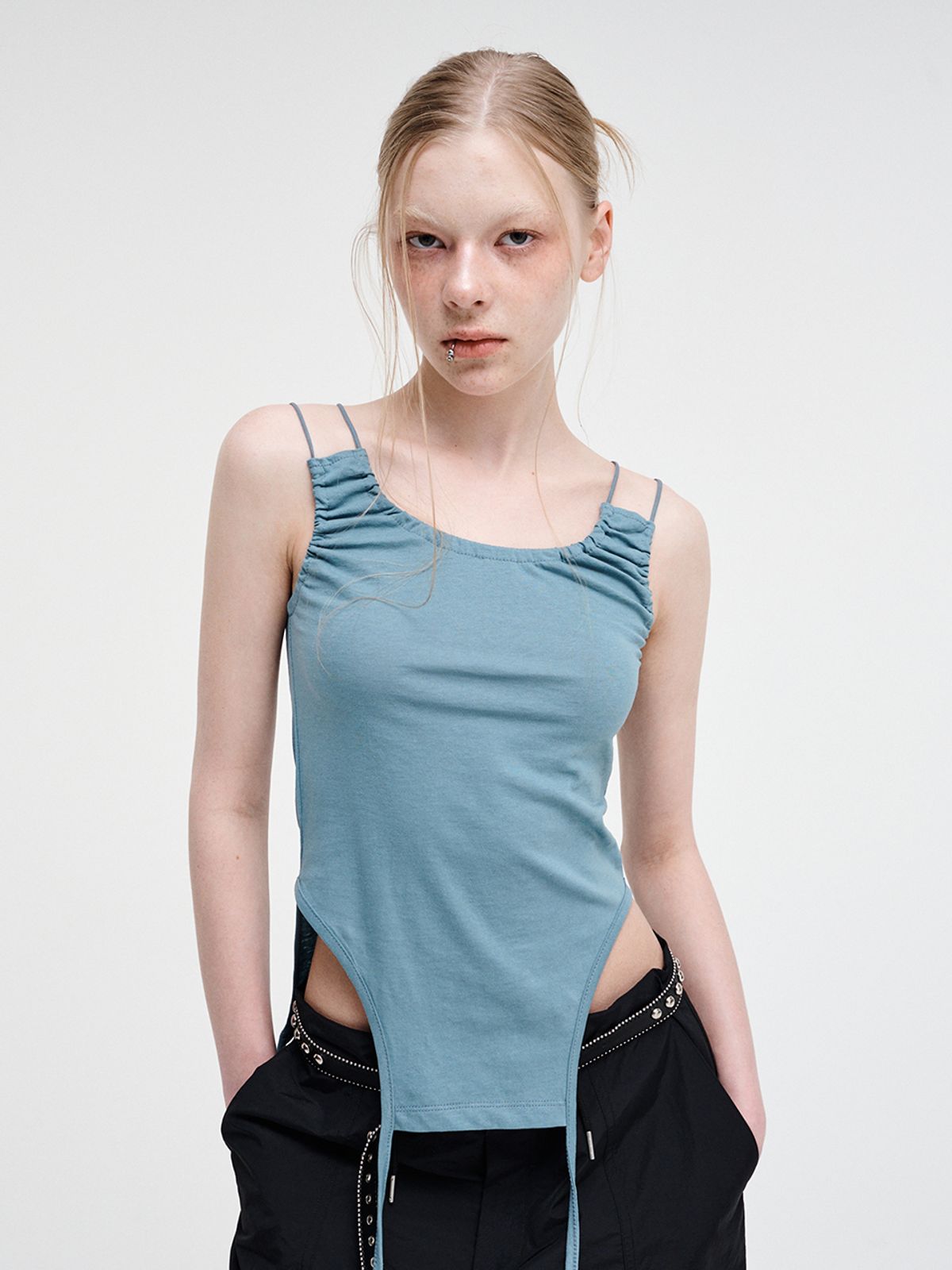 에트몽(ETMON) Double Strap Sleeveless Top Blue