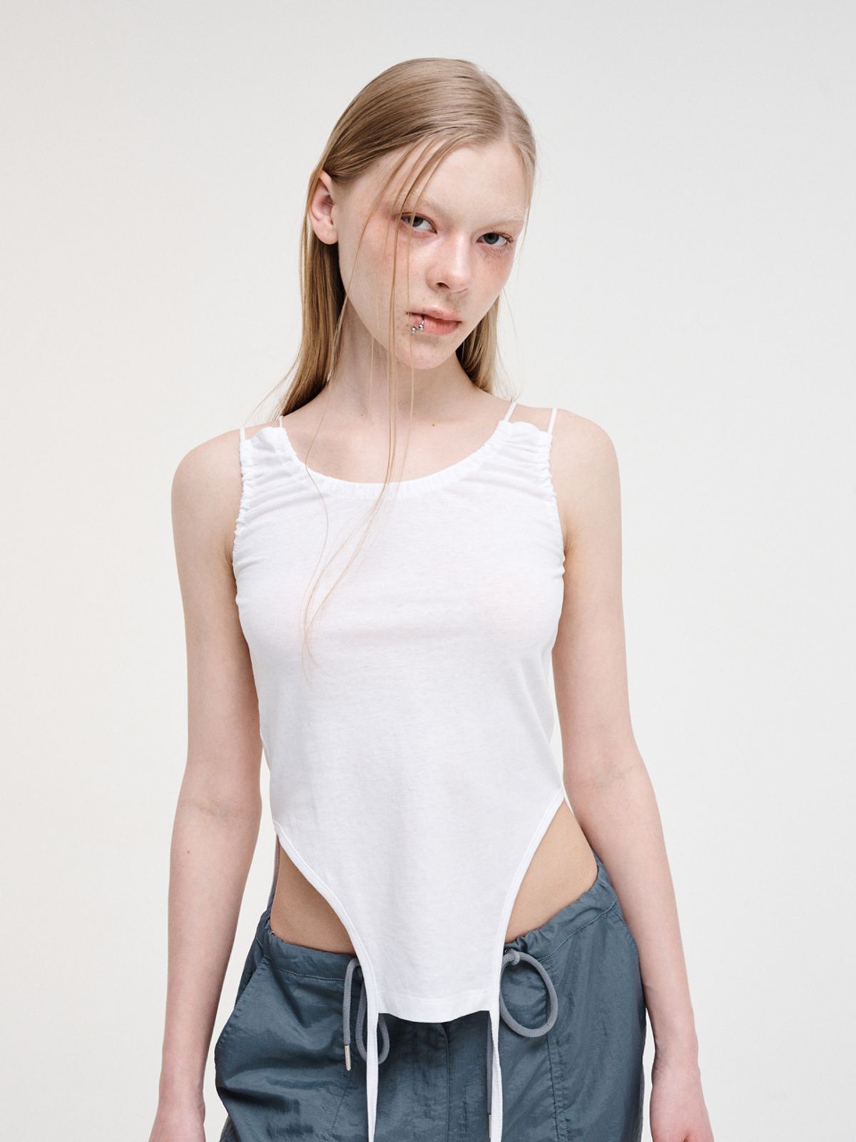에트몽(ETMON) Double Strap Sleeveless Top White