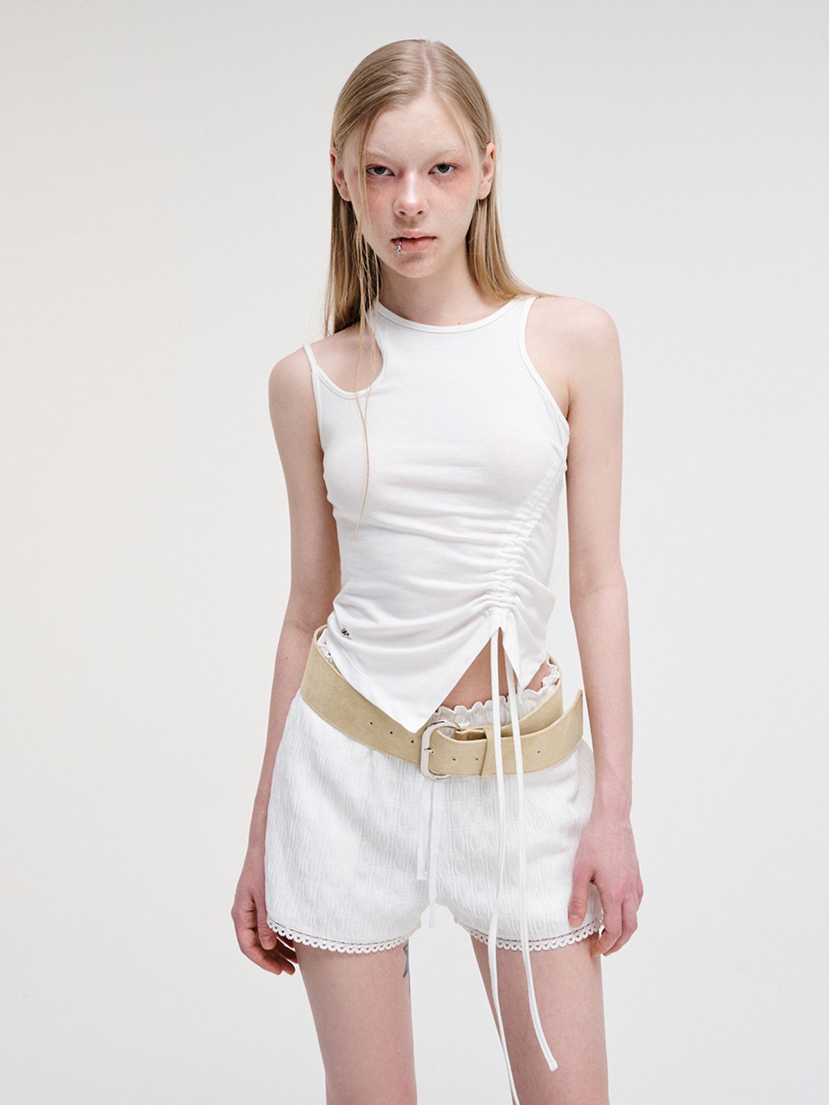 에트몽(ETMON) Lace Banding Short Pants White