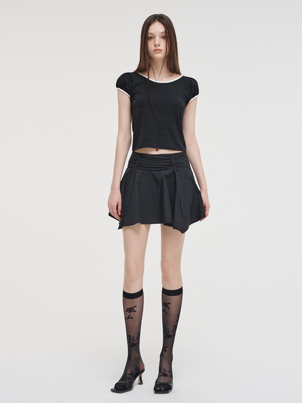 에트몽(ETMON) Strap Shirring Mini Skirt Black
