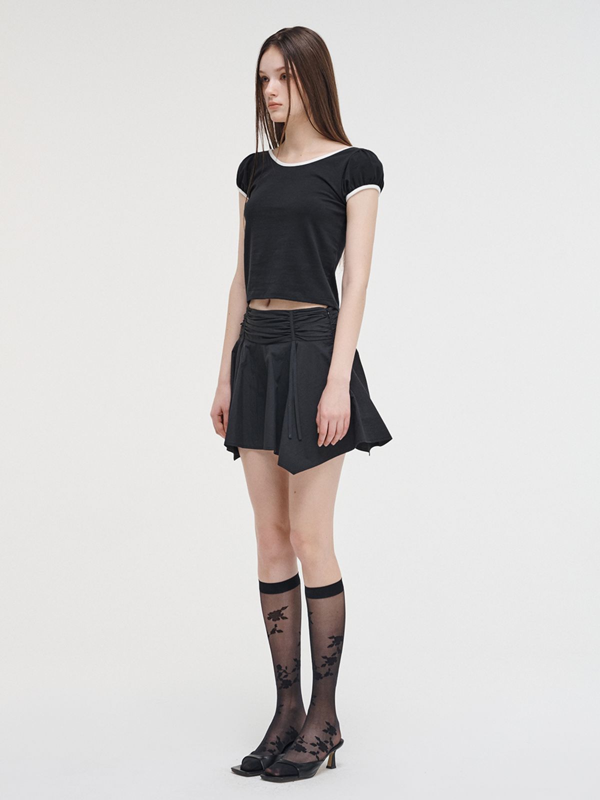 에트몽(ETMON) Strap Shirring Mini Skirt Black