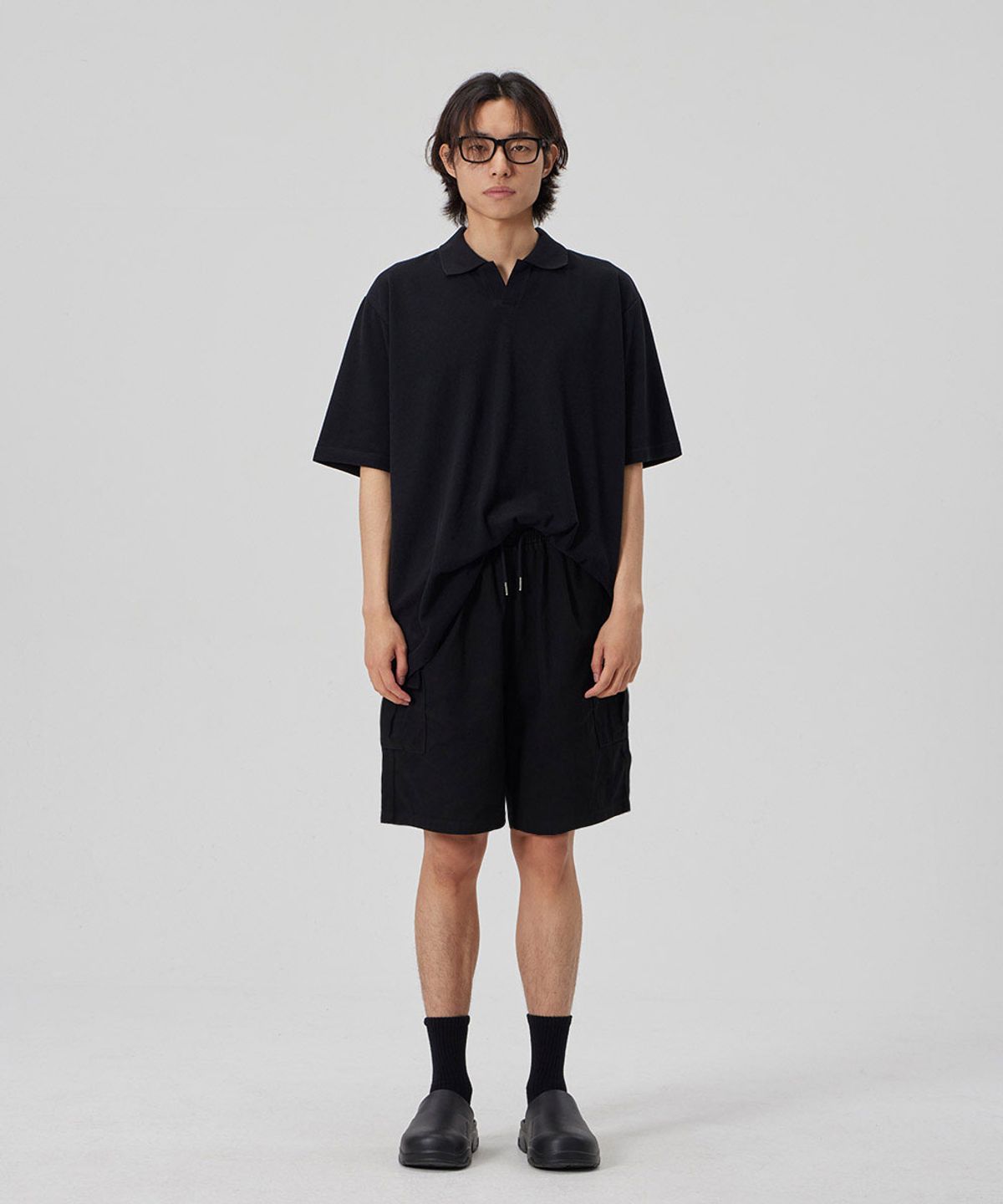 메이킷투(MAKEITTO) 6 POCKETS SEMI WIDE CARGO HALF PANTS_BLACK
