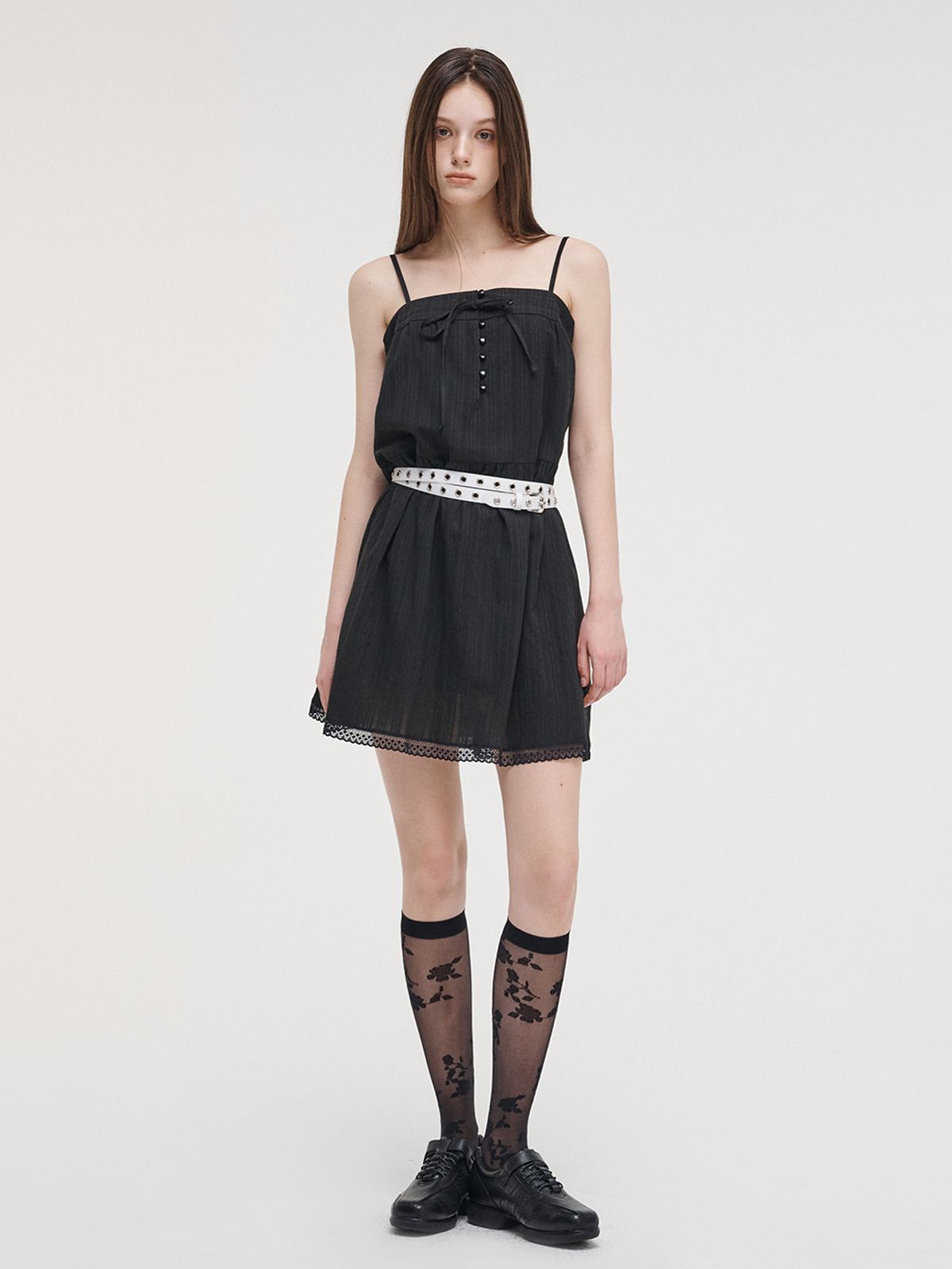 에트몽(ETMON) Slip Button Lace Mini Dress Black