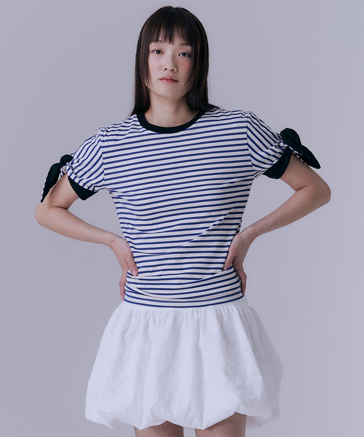 실른(SILN) Stripe knot t-shirt (COBALT BLUE)