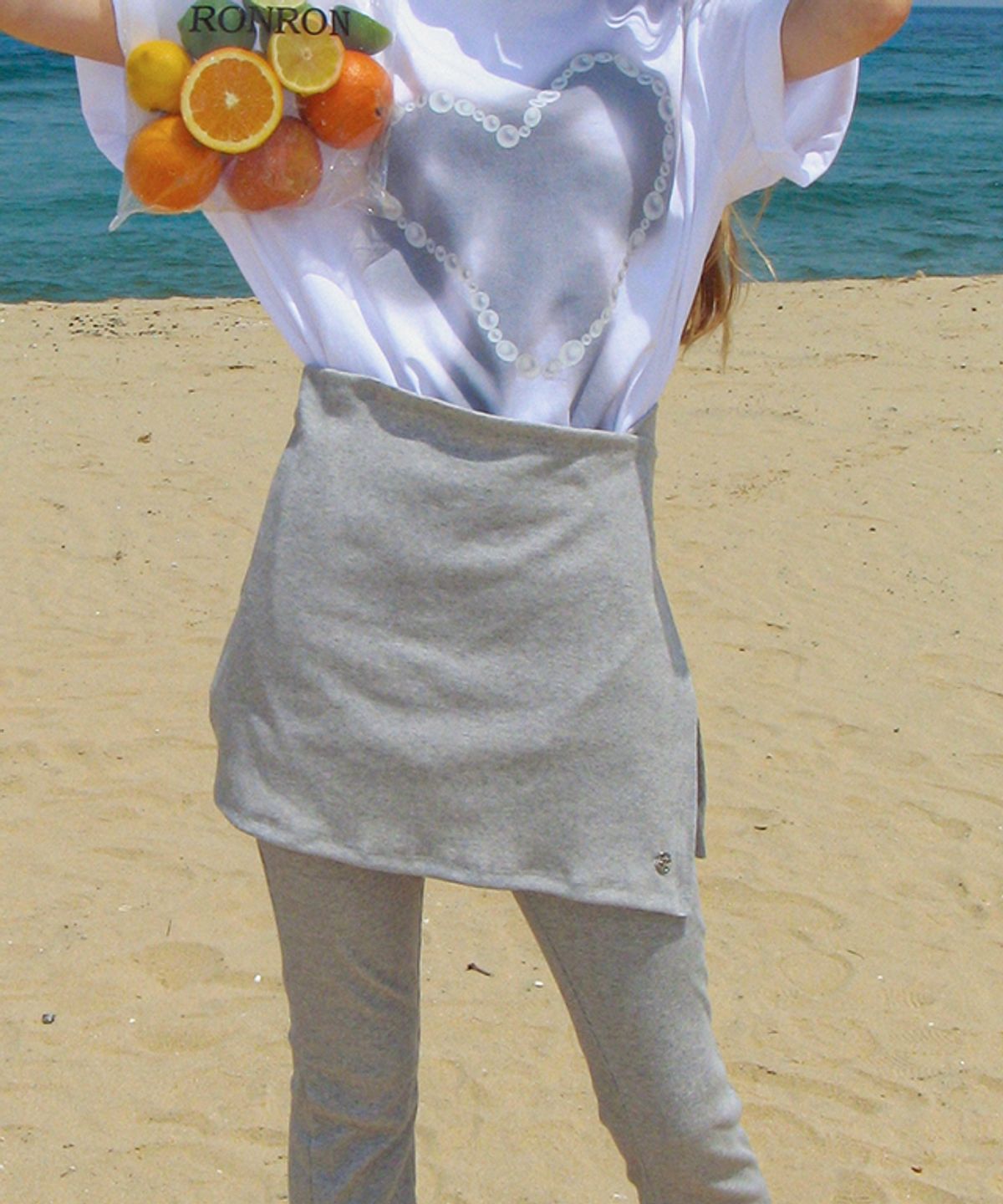 론론(RONRON) LOGO LAYERED GOLGI LAP SKIRT GREY