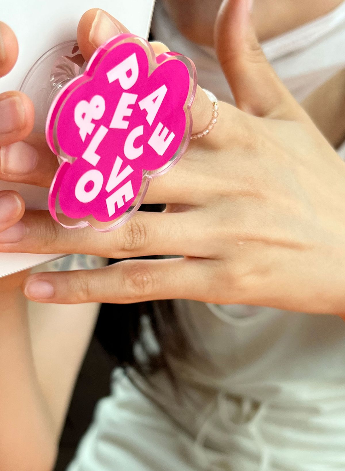 꼴라주바캉스(COLLAGEVACANCE) Peace&Love Oversize Griptok (그립톡)-2color