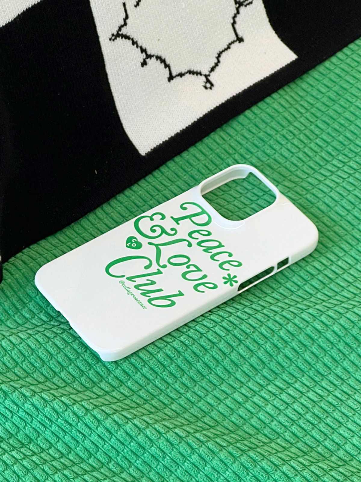 꼴라주바캉스(COLLAGEVACANCE) Peace&Love*Club Phonecase (폰케이스)-3type