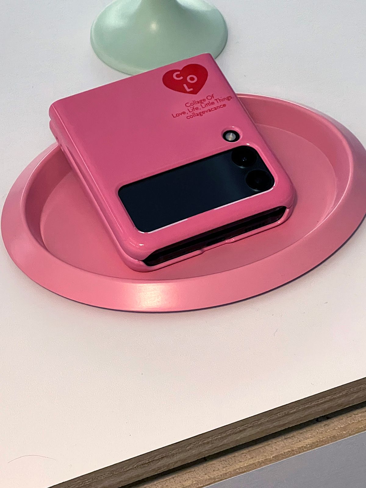 꼴라주바캉스(COLLAGEVACANCE) Heart Logo Z-Flip Case (폰케이스)-3color