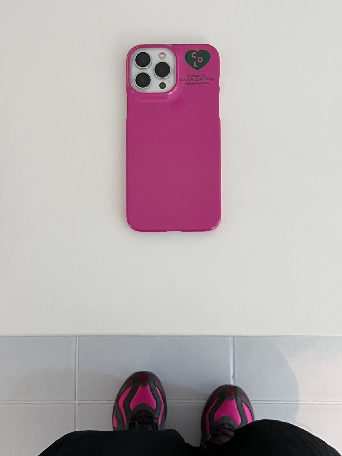 꼴라주바캉스(COLLAGEVACANCE) Heart Logo Phone Case (폰케이스)-3color