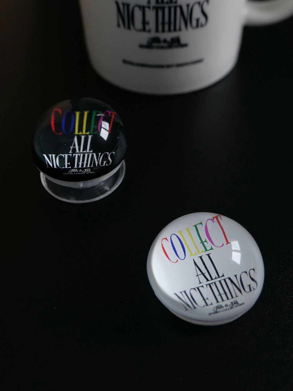 꼴라주바캉스(COLLAGEVACANCE) Collector Nice Tok (그립톡)-2color