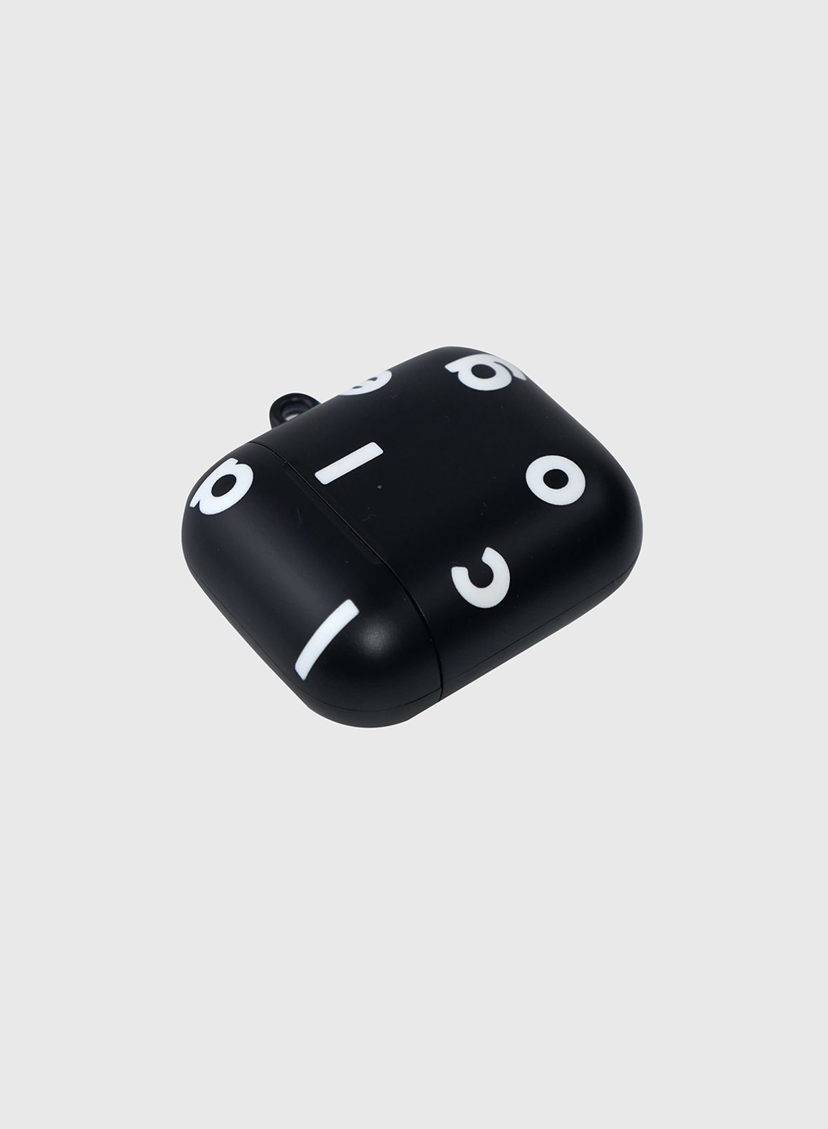 꼴라주바캉스(COLLAGEVACANCE) Logo Alphabet Airpods Case (에어팟케이스)-Black