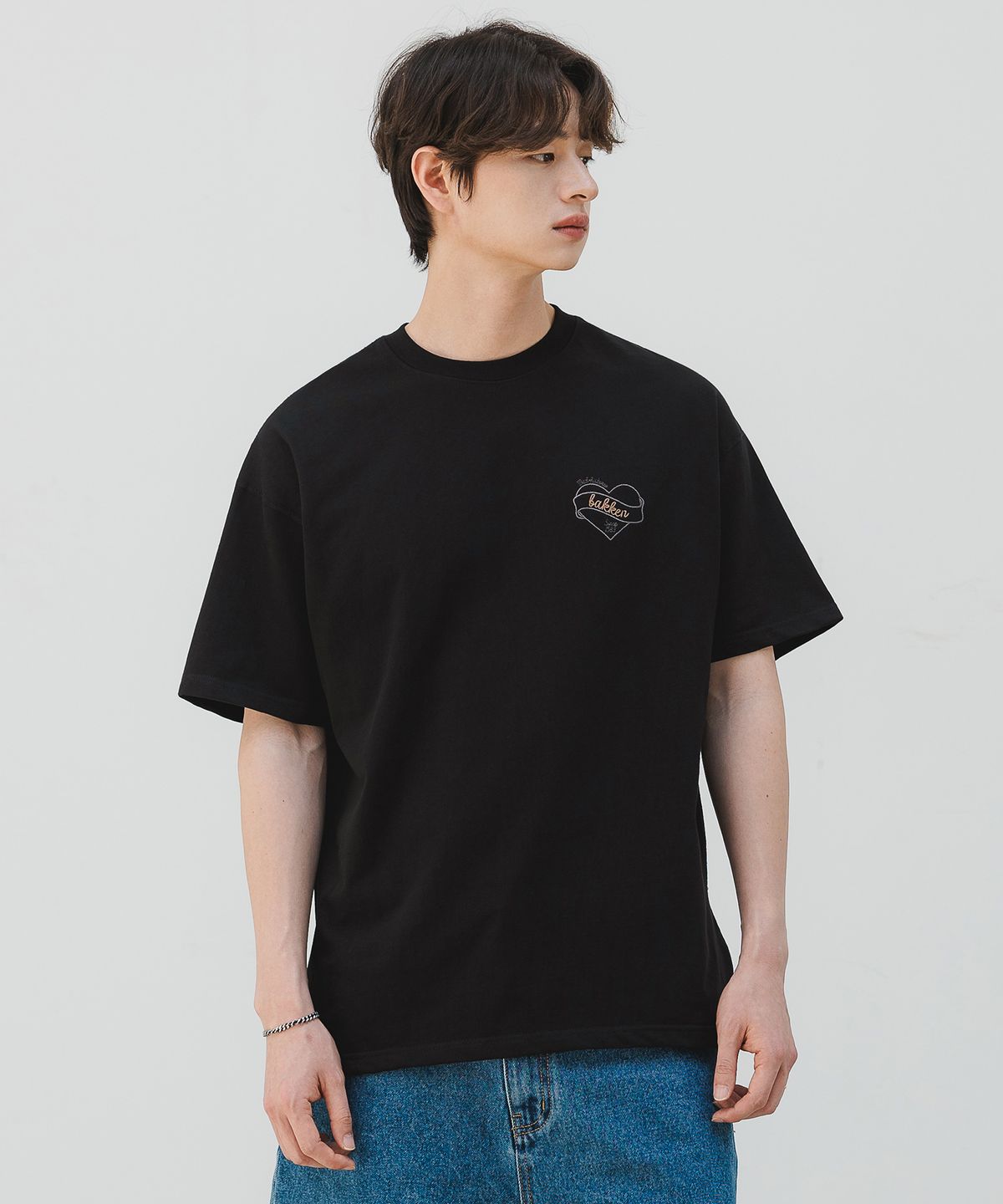 바켄(BAKKEN) Heart logo 반팔티셔츠 BK3971_블랙
