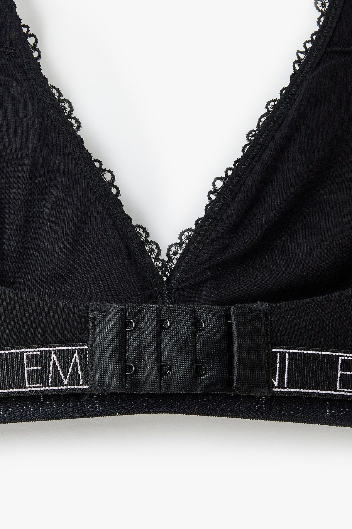 엠포리오 아르마니 언더웨어(EMPORIO ARMANI UNDERWEAR) 여성 플라워 자수 리무브 브라렛 브라_블랙_0824181507