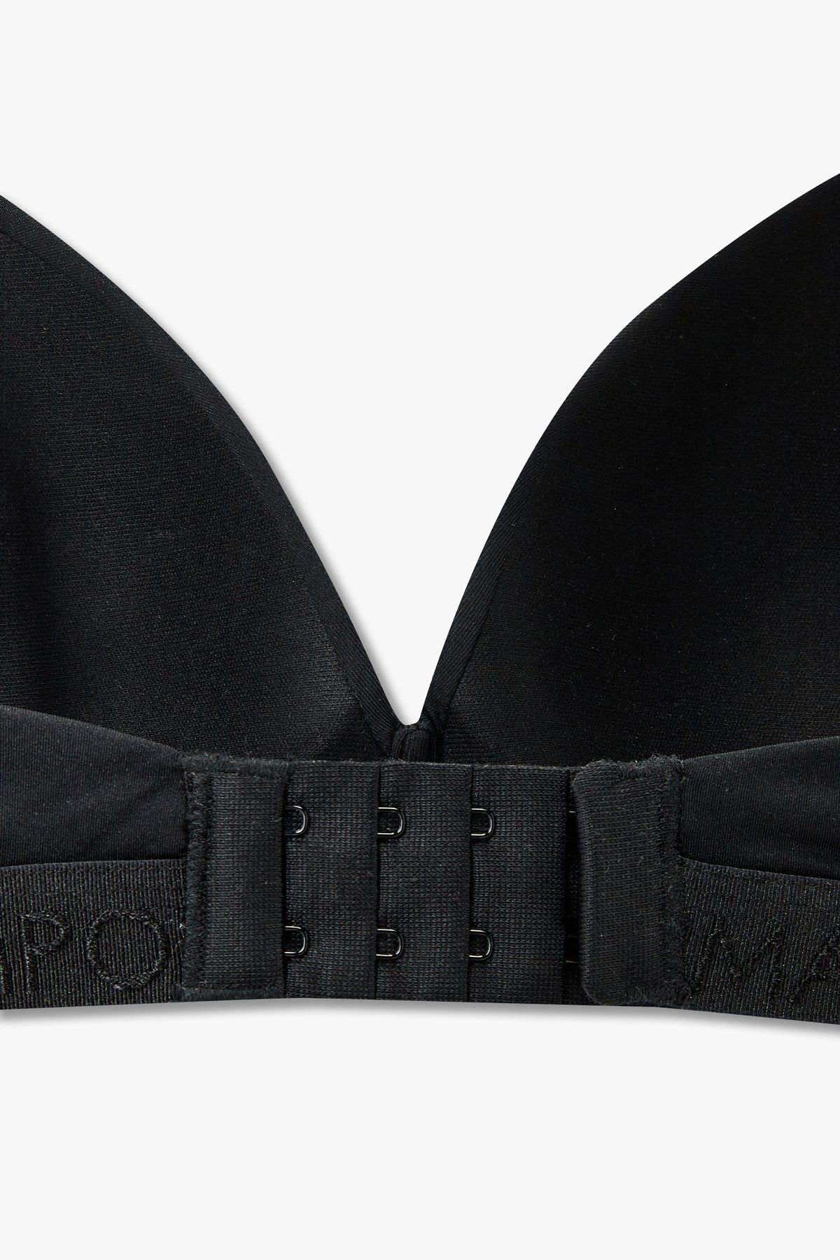 엠포리오 아르마니 언더웨어(EMPORIO ARMANI UNDERWEAR) 여성 자수 로고 밴딩 트라이앵글 브라_블랙_0824181523