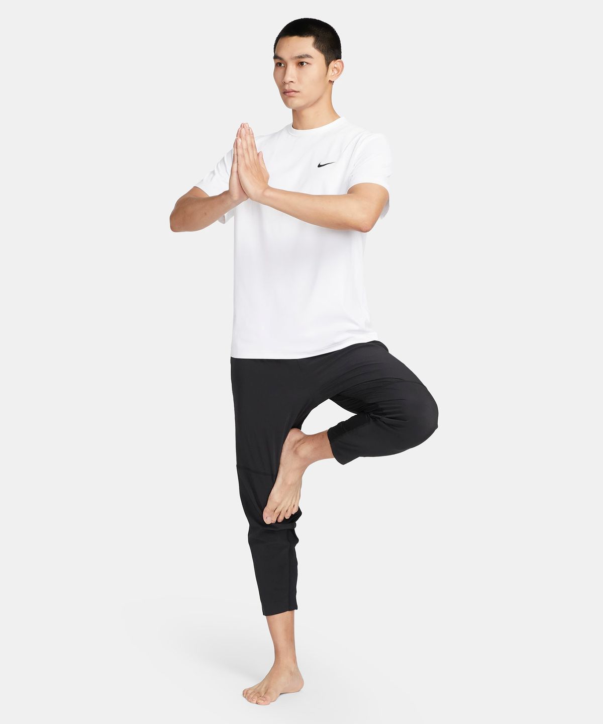나이키(NIKE) 드라이 핏 UV 하이버스 반소매 피트니스 탑 M - 화이트:블랙 / DV9840-100