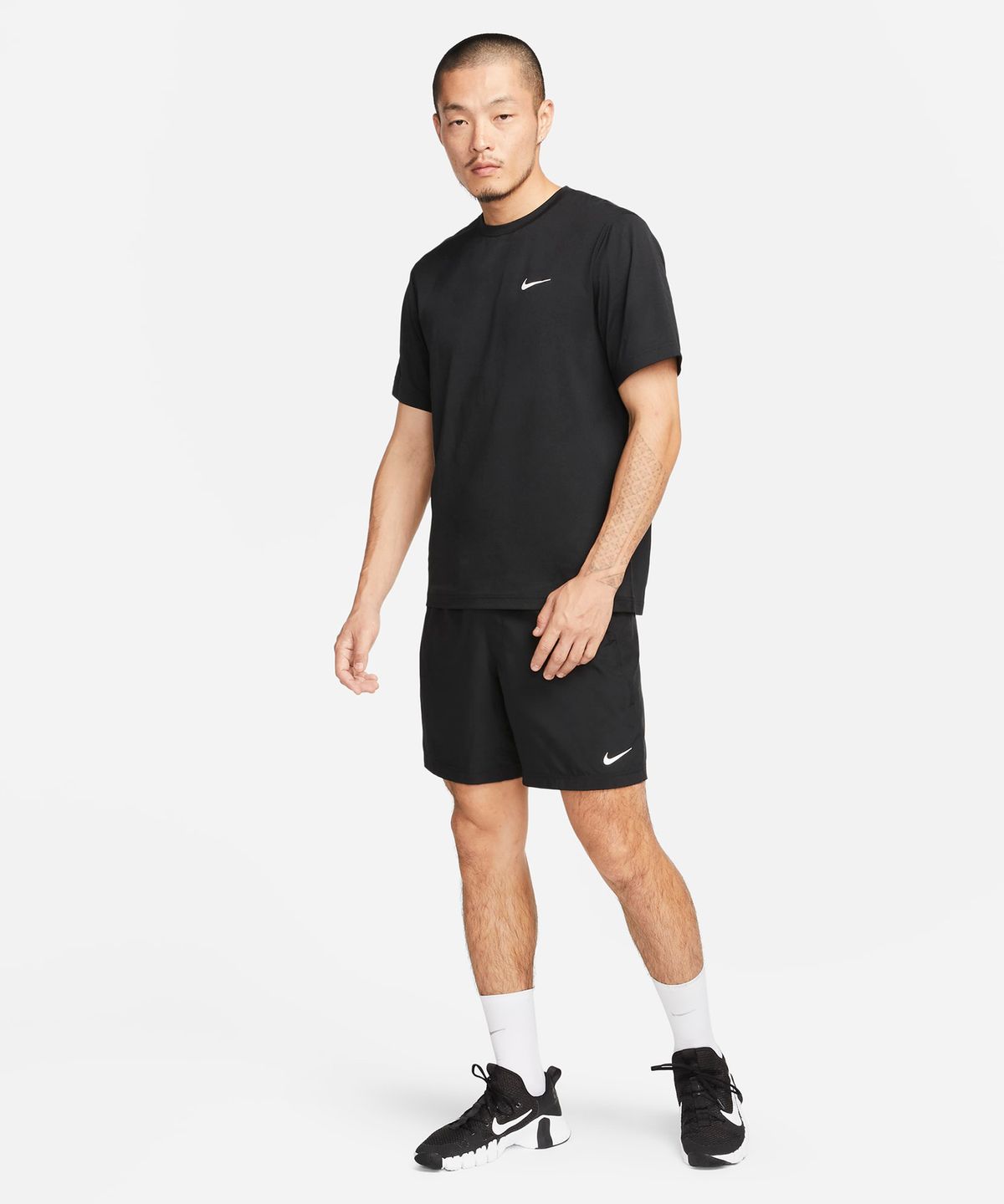 나이키(NIKE) 드라이 핏 폼 7인치 언라인드 버서타일 쇼츠 M - 블랙:화이트 / DV9858-010