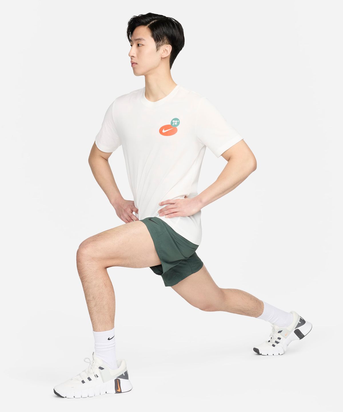 나이키(NIKE) 드라이 핏 폼 7인치 언라인드 버서타일 쇼츠 M - 빈티지 그린:블랙 / DV9858-338