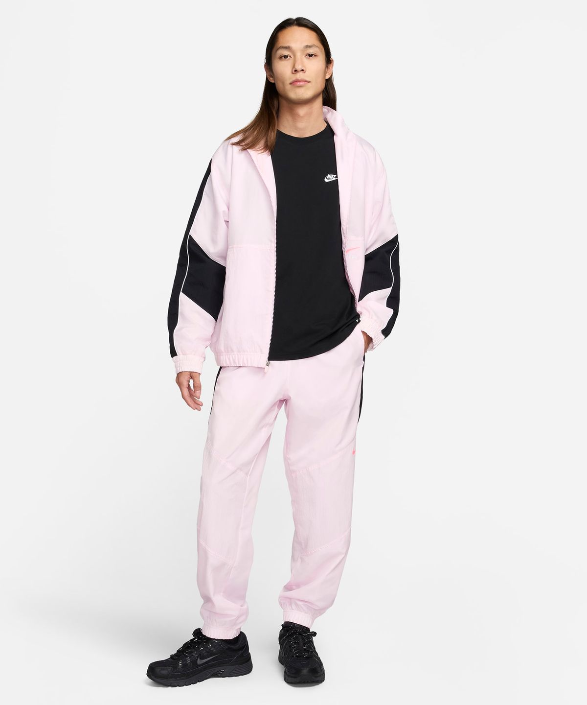 나이키(NIKE) 스포츠웨어 클럽 티셔츠 M - 블랙 / FV0376-010