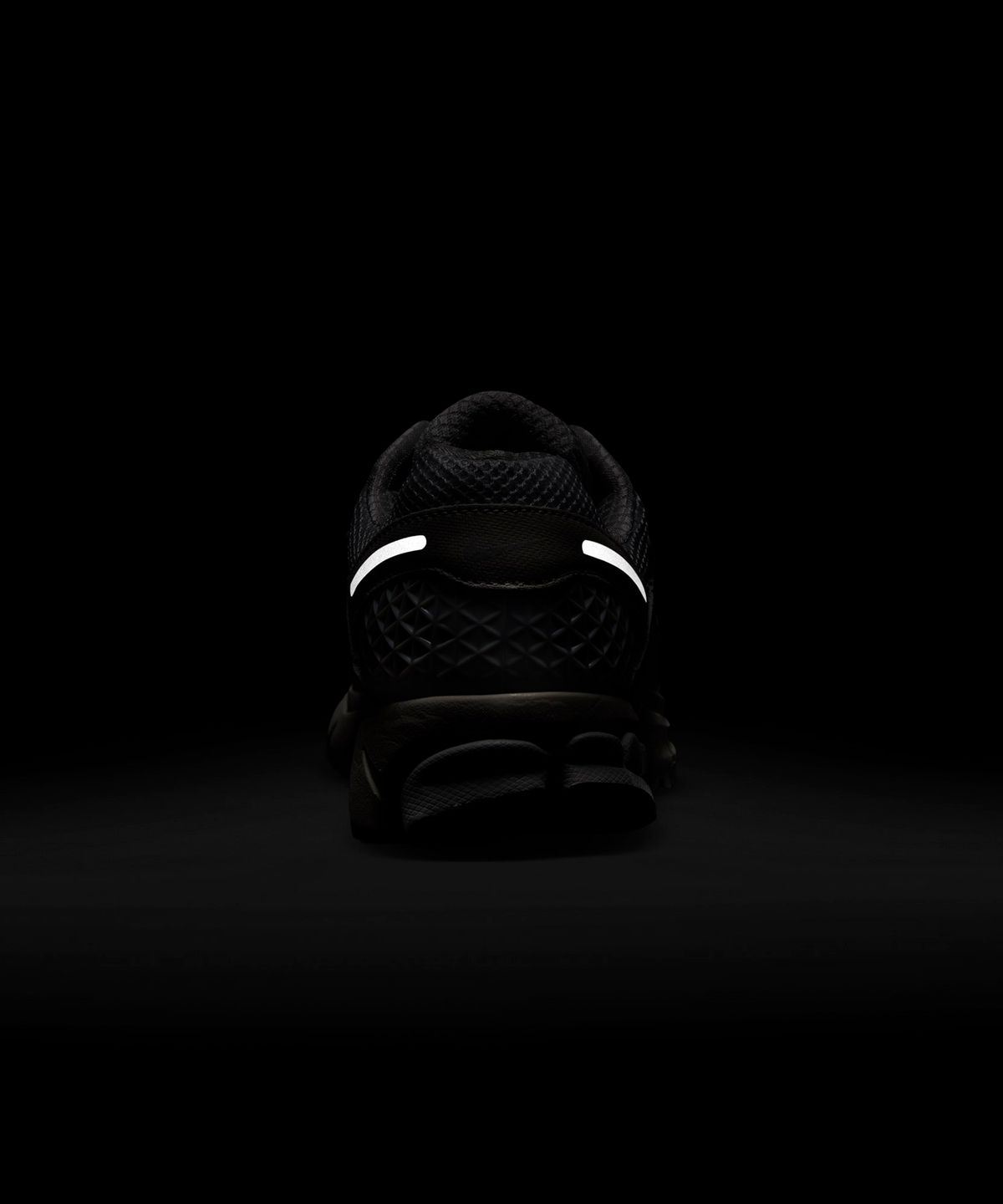 나이키(NIKE) 줌 보메로 5 W - 화이트:블랙:세일:베스트 그레이 / FQ7079-100