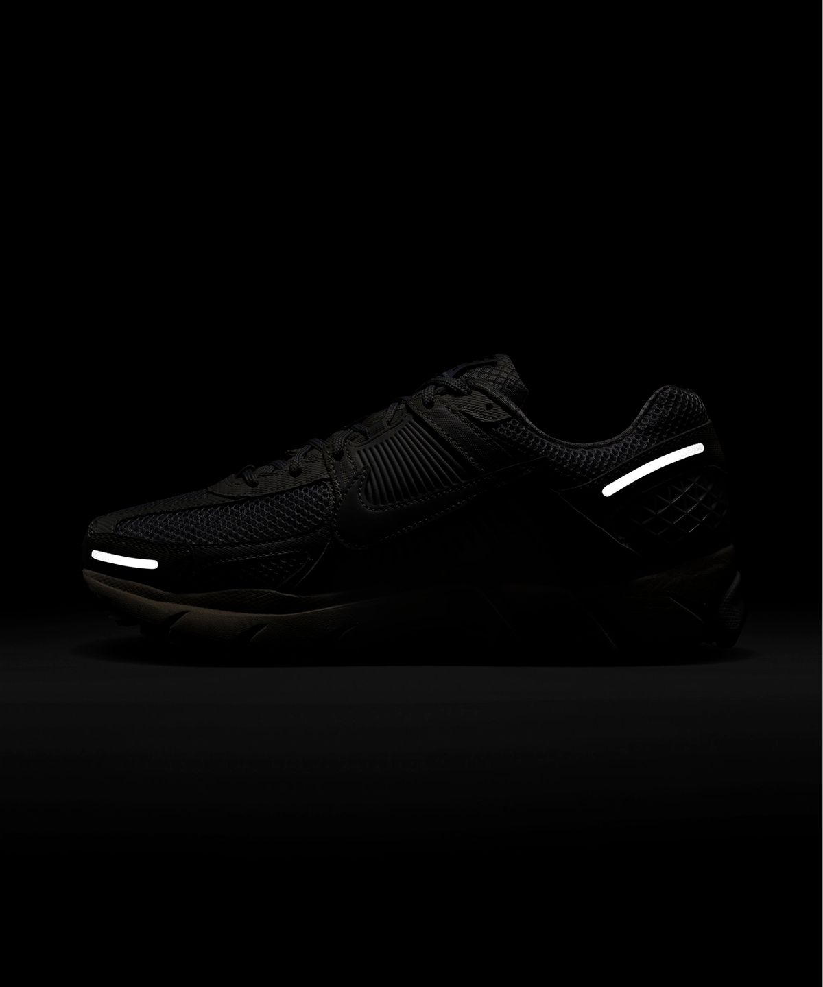 나이키(NIKE) 줌 보메로 5 W - 화이트:블랙:세일:베스트 그레이 / FQ7079-100