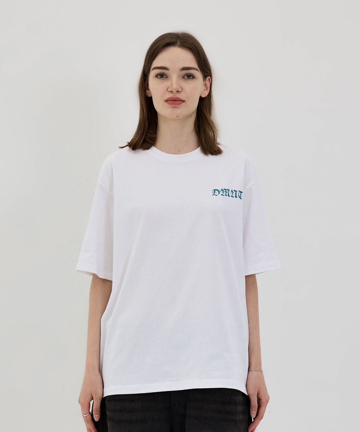 도미넌트(DOMINANT) CHICANO T-SHIRTS WHITE