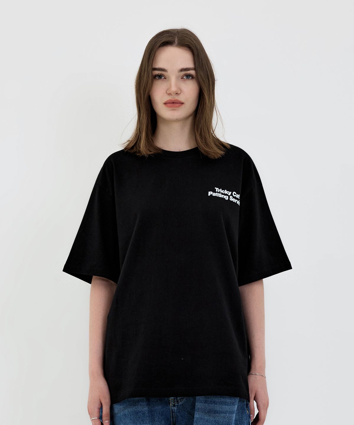 도미넌트(DOMINANT) TRICKY CAT PATTING SERVIE T-SHIRTS BLACK