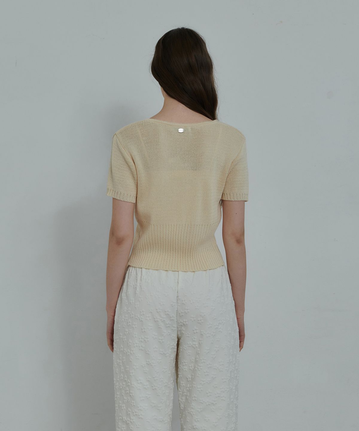 판도라핏(PANDORAFIT) Gaia Crop Button Cardigan