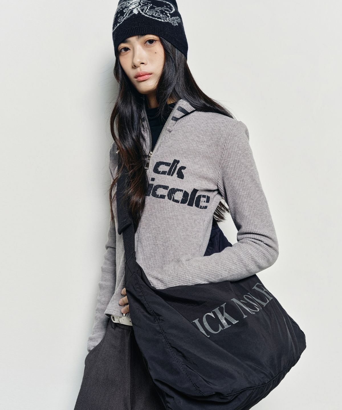 닉앤니콜(NICK&NICOLE) NICOLE NYLON BIG SQUARE BAG_BLACK