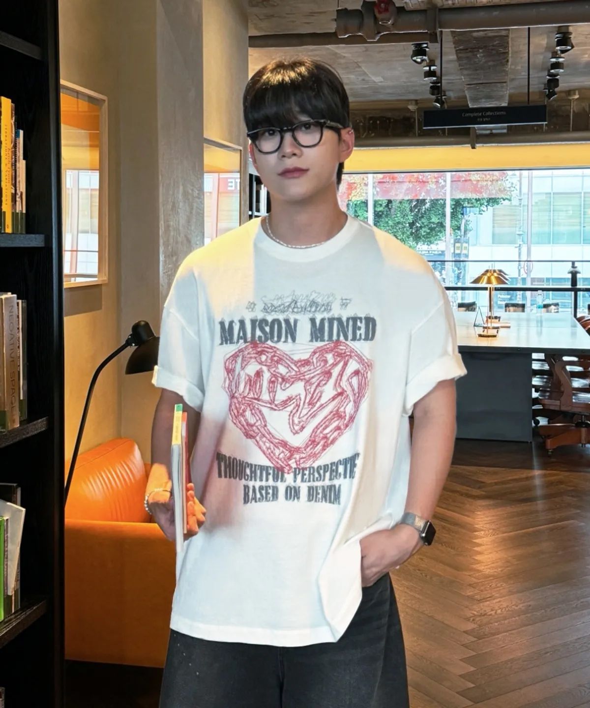 MUSINSA | MAISON MINED DOODLE HEART HALF T WHITE RED