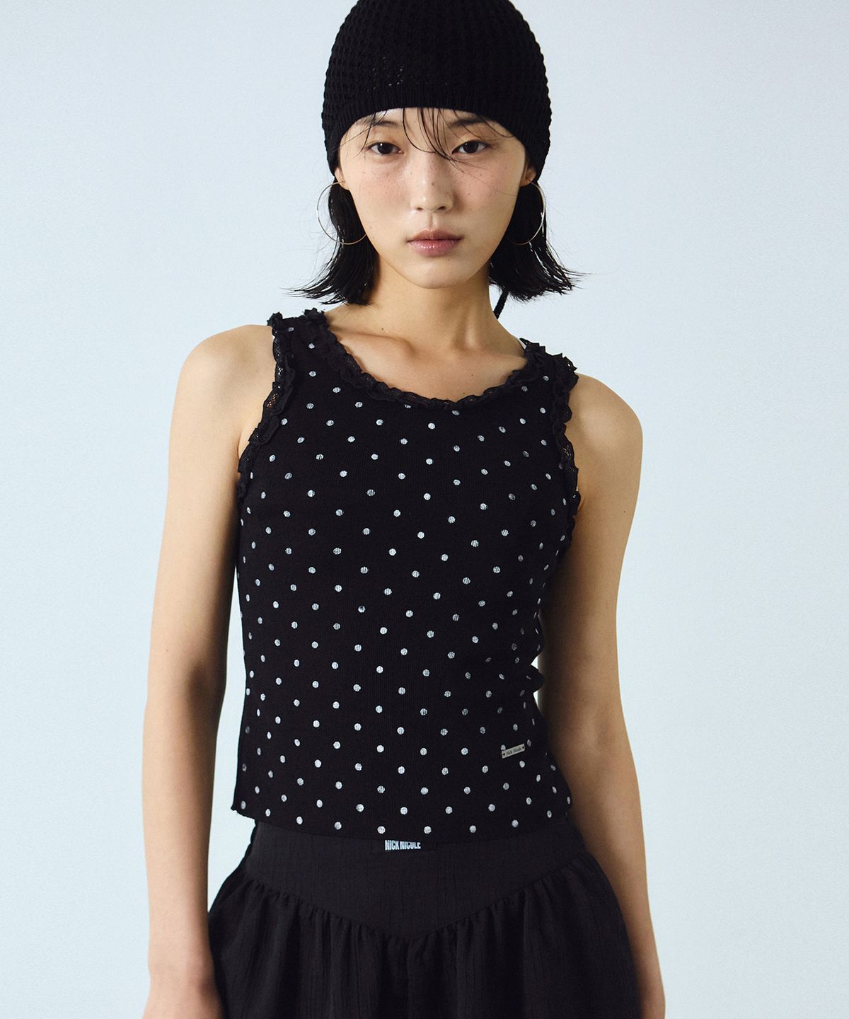 닉앤니콜(NICK&NICOLE) DOT LACE SLEEVELESS TOP_3 COLOR