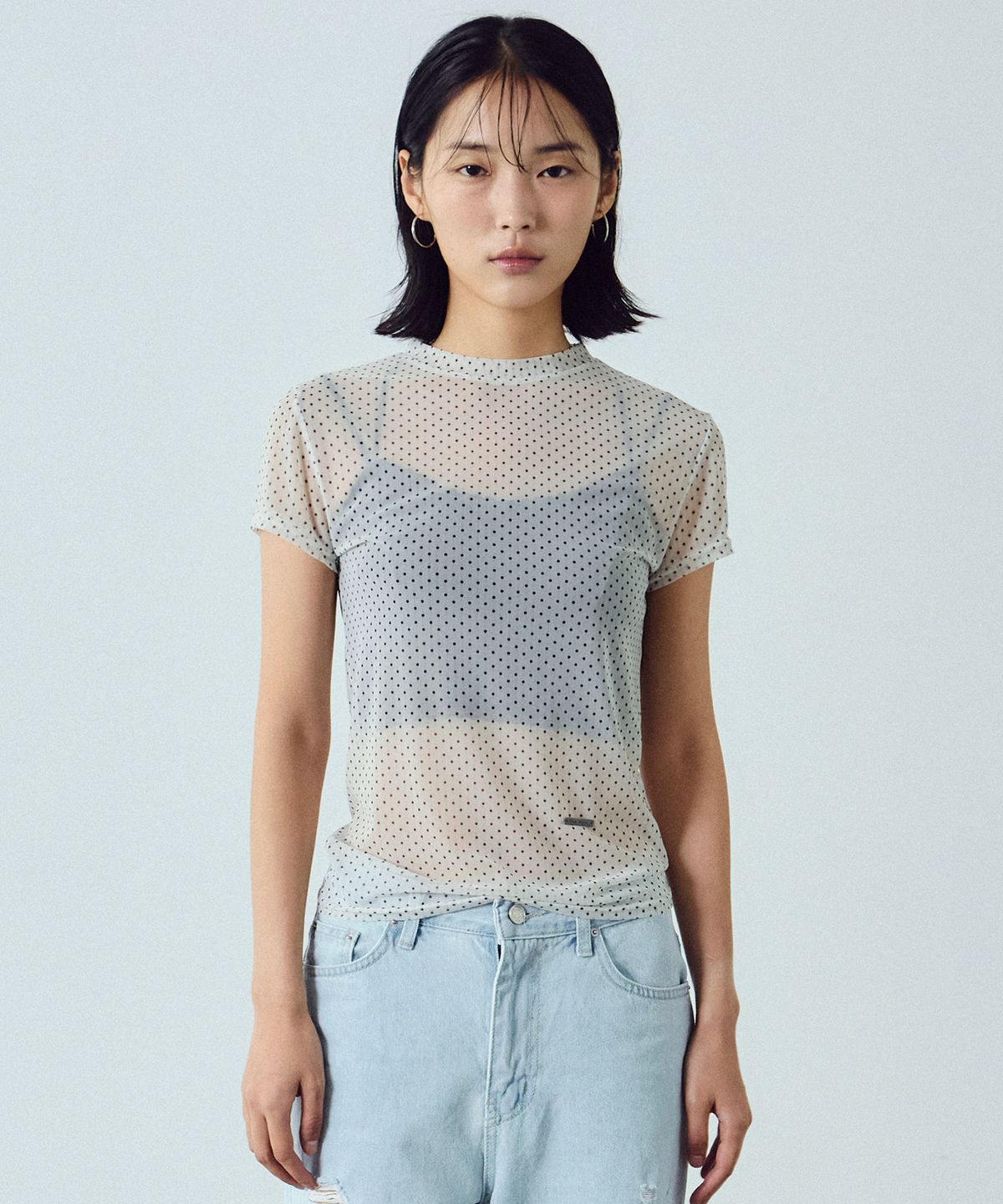 닉앤니콜(NICK&NICOLE) DOTS MOCK NECK HALF TOP_IVORY