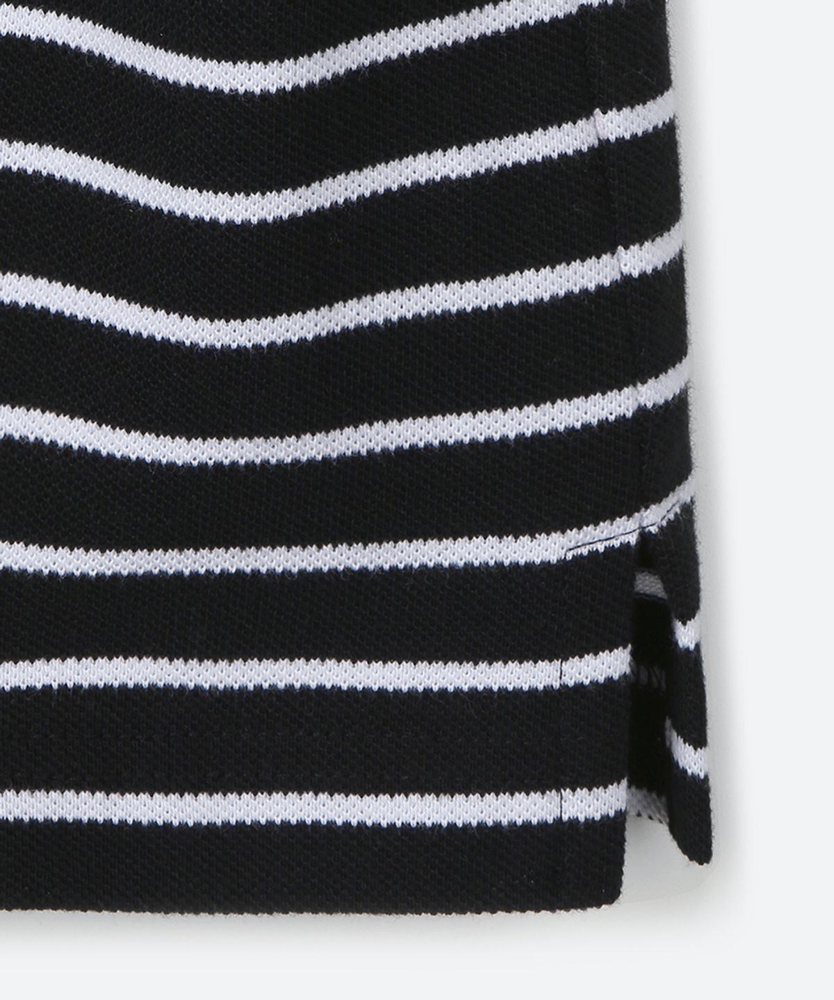 문선(MOONSUN) 01 M.C UNISEX, Stripe PK Half Shirt / Black