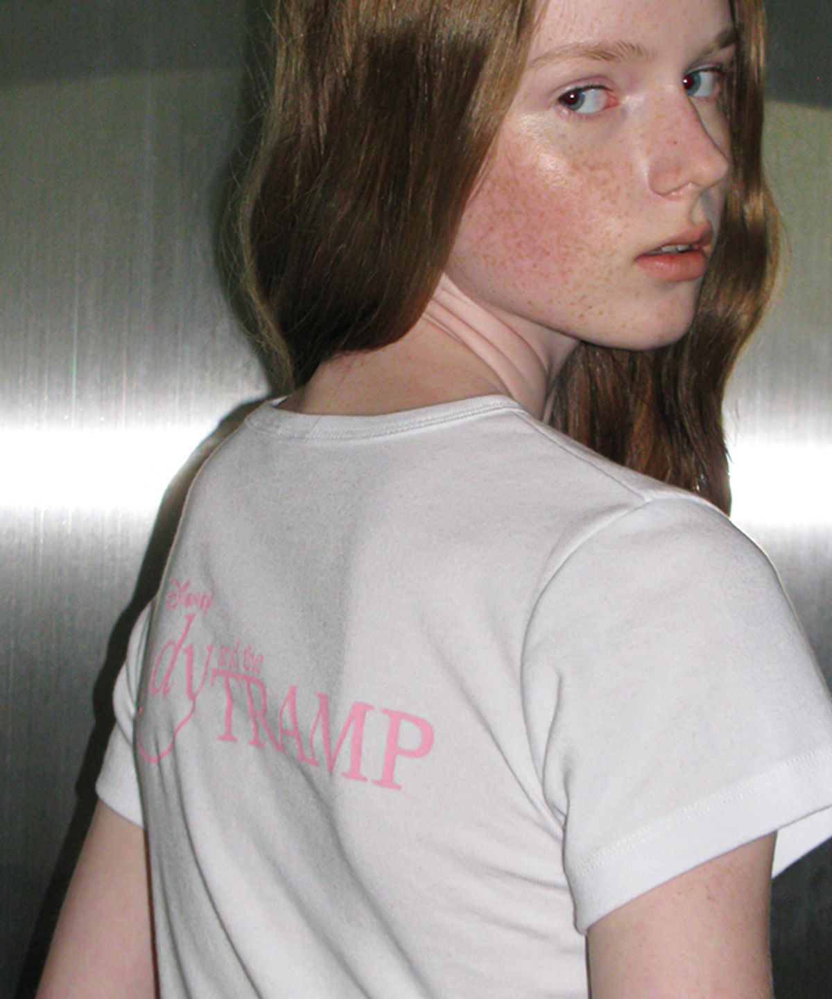 론론(RONRON) CRAYON RIBBON SLIM CROP T SHIRT WHITE