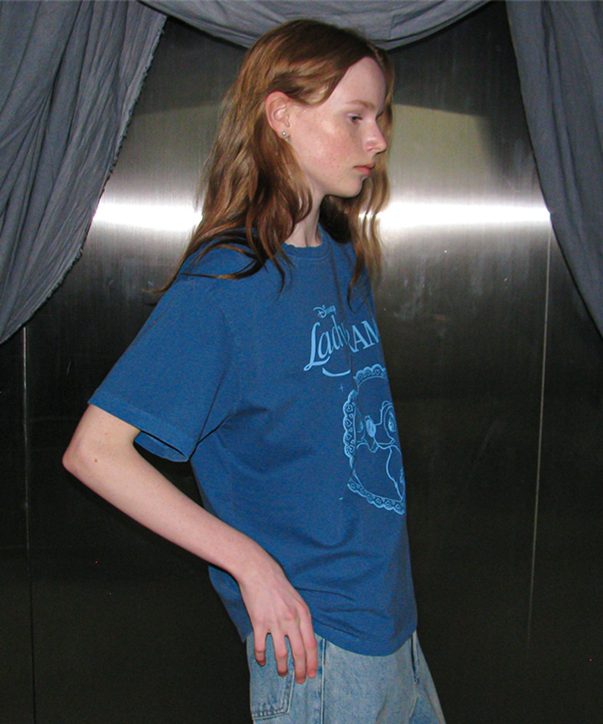 론론(RONRON) HEART LADY AND THE TRAMP BASIC FIT T SHIRT BLUE