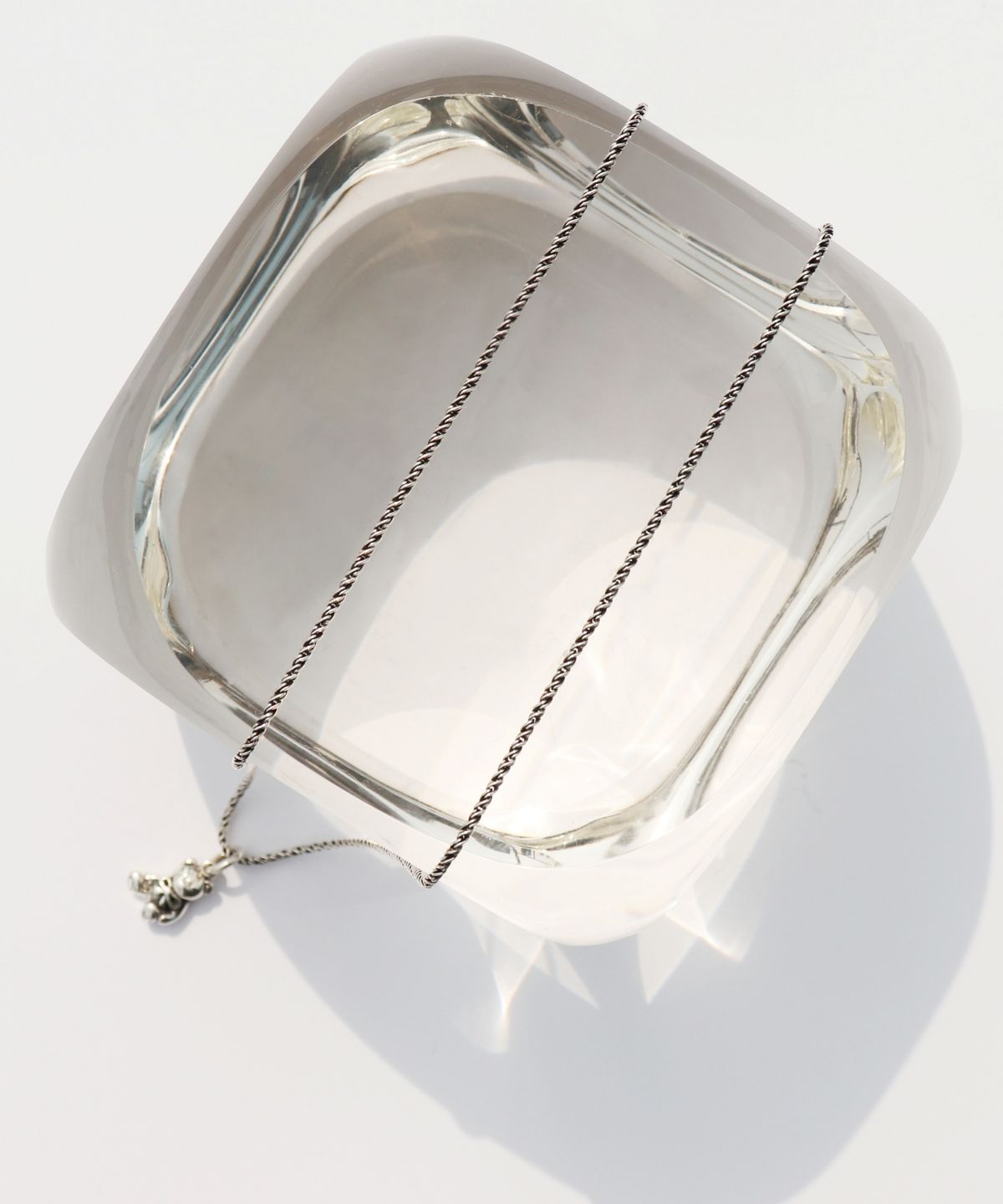 봉보(BONBEAU) Gentle bear pendent silver long chain Necklace 실버925 키치 곰돌이 펜던트 유화 체인 은 목걸이