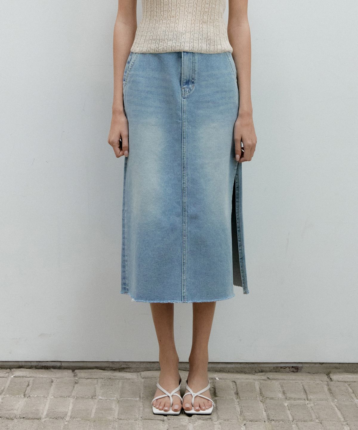 오떼뜨(OCTETTE) DENIM SLIT LONG SK