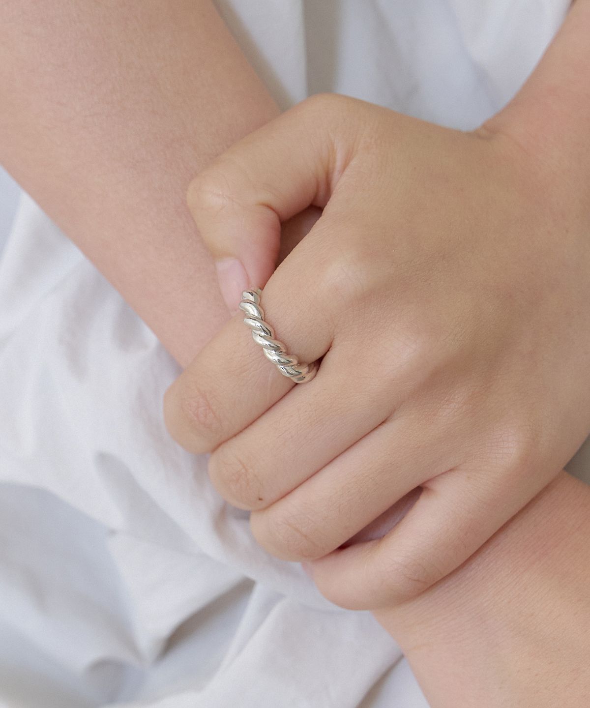 바이위켄드(BYWEEKEND) Zoom ring